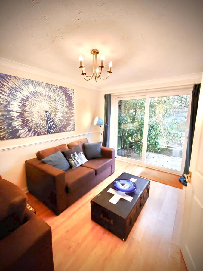 St Anne'S Serviced Accommodation - Bicester Oxfordshire Buitenkant foto