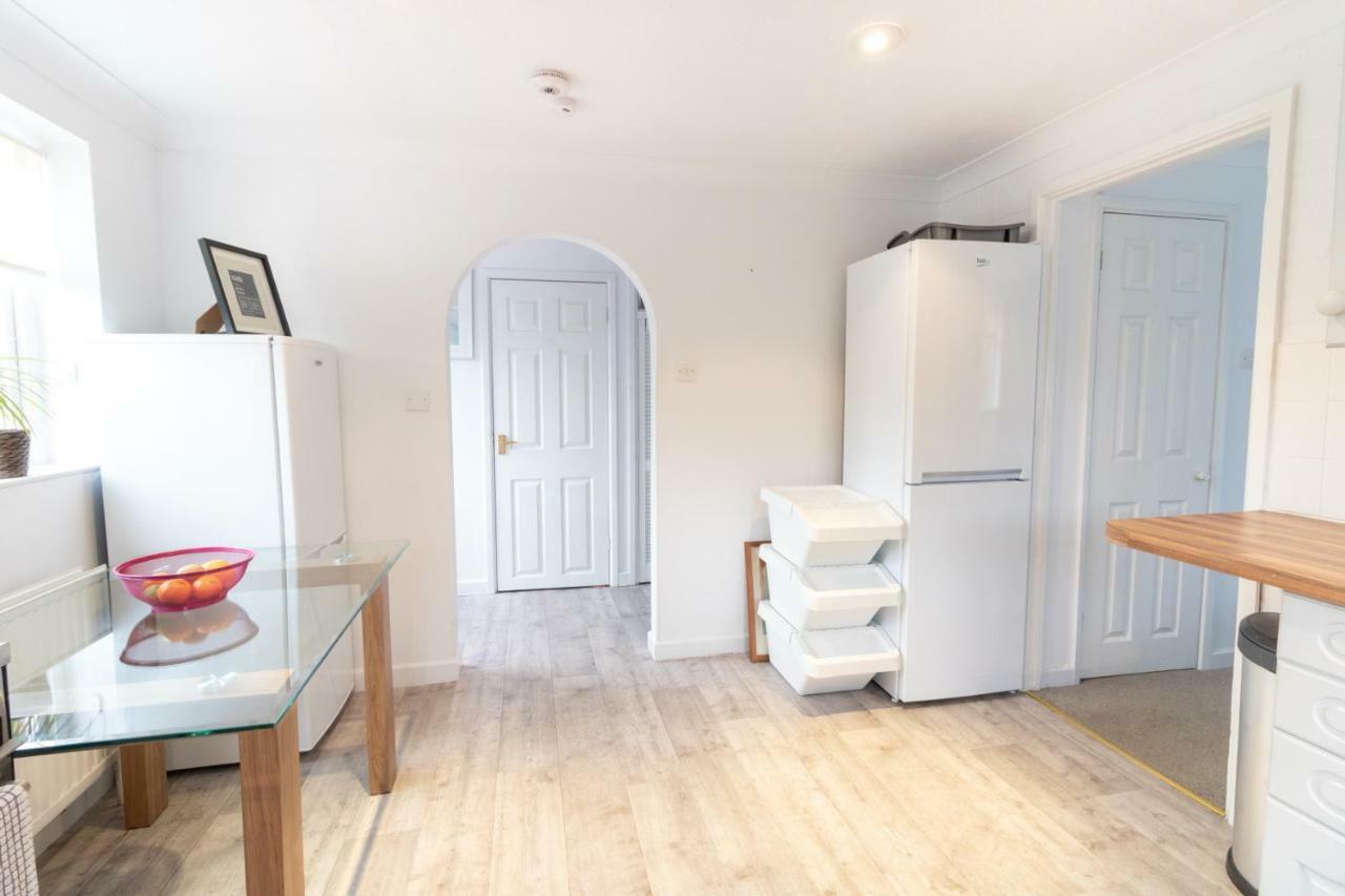 St Anne'S Serviced Accommodation - Bicester Oxfordshire Buitenkant foto